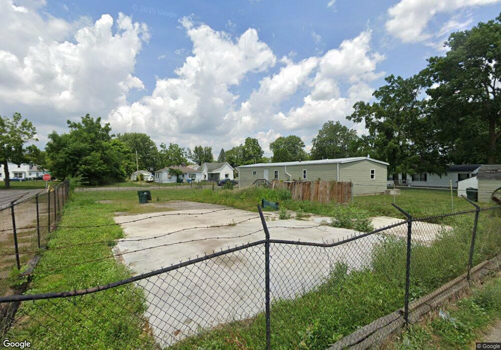 1301 E Willard St, Muncie, IN 47302 - photo 1