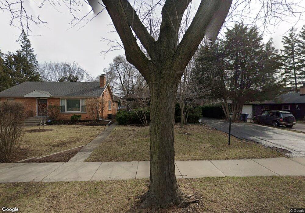 276 E Saint Charles Rd, Elmhurst, IL 60126 - photo 1