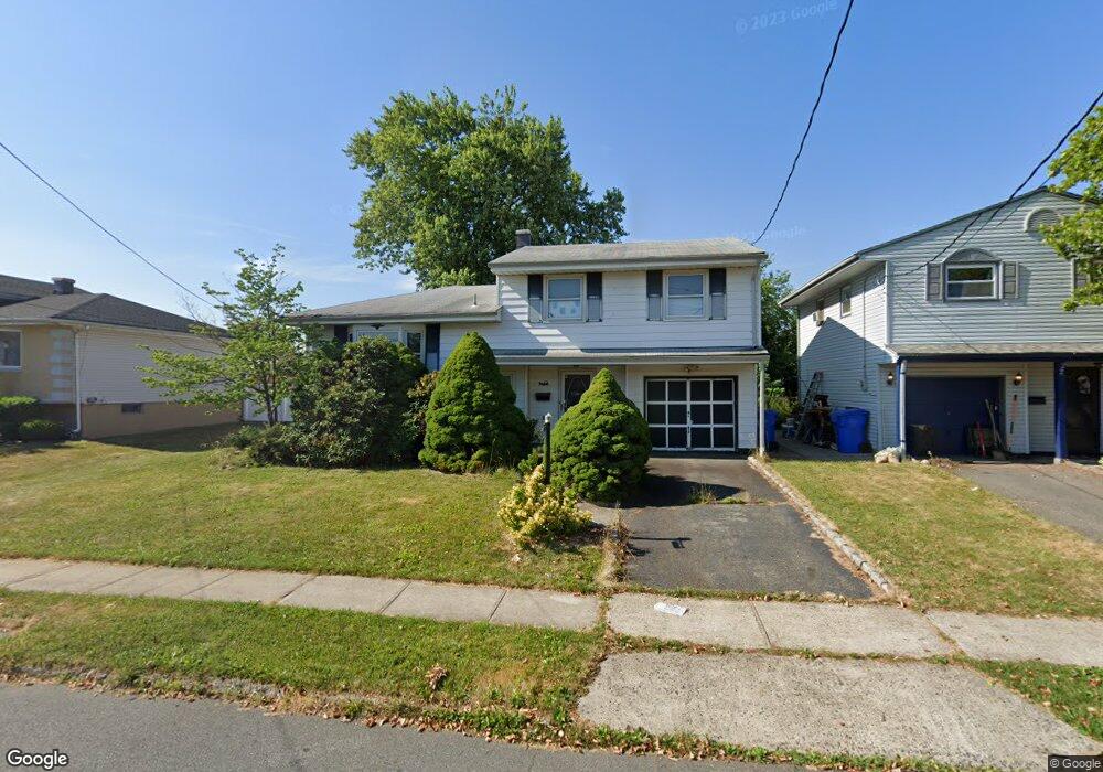 26 Dawn Dr, Port Reading, NJ 07064 - photo 1