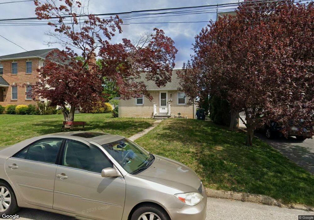 232 Roberts Ave, Conshohocken, PA 19428 - photo 1