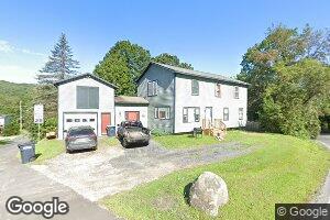 10 School St, Northfield, VT 05663