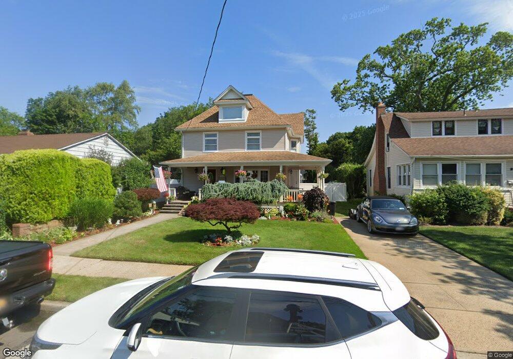 188 Whaley St, Freeport, NY 11520 - photo 1