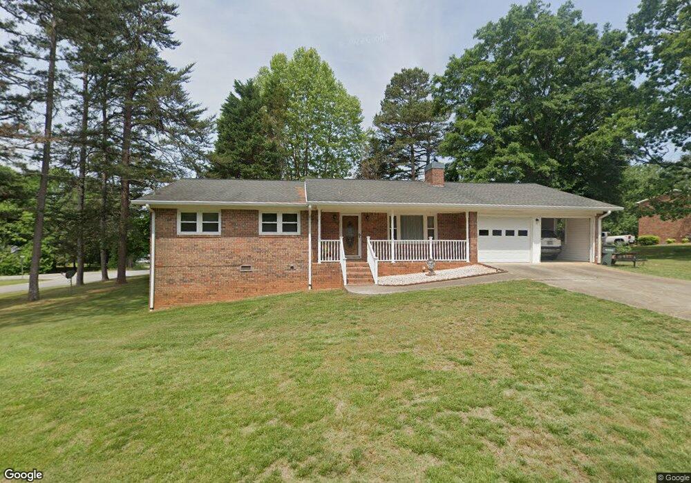 121 Modoc Dr, Cornelia, GA 30531 - photo 1