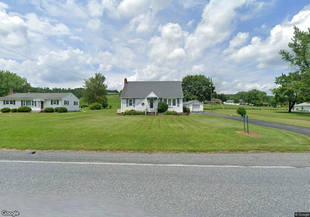 625 Penn Dr, Tamaqua, PA 18252 - photo 1