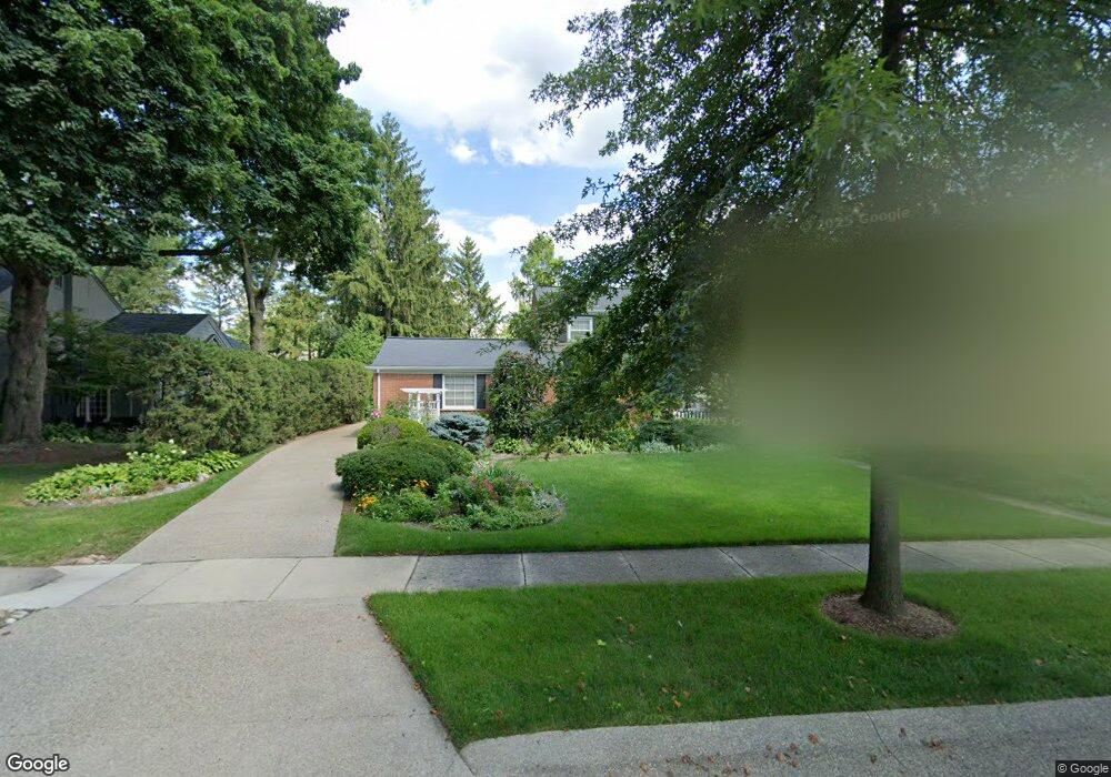 236 Suffield Ave, Birmingham, MI 48009 - photo 1