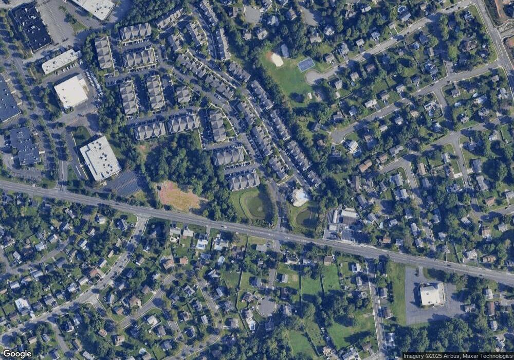 131 Frank Ct unit 131, South Plainfield, NJ 07080 - photo 1