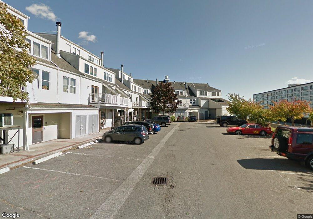 90 Wharf St unit B, Salem, MA 01970 - photo 1