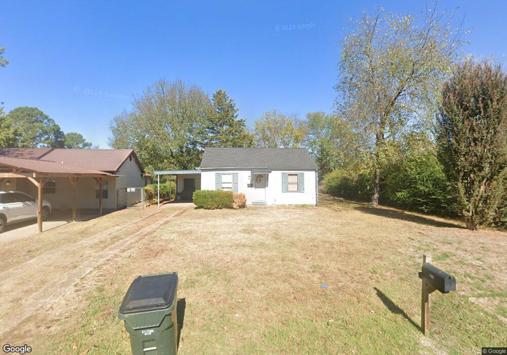 433 E 19th St, Okmulgee, OK 74447 - photo 1
