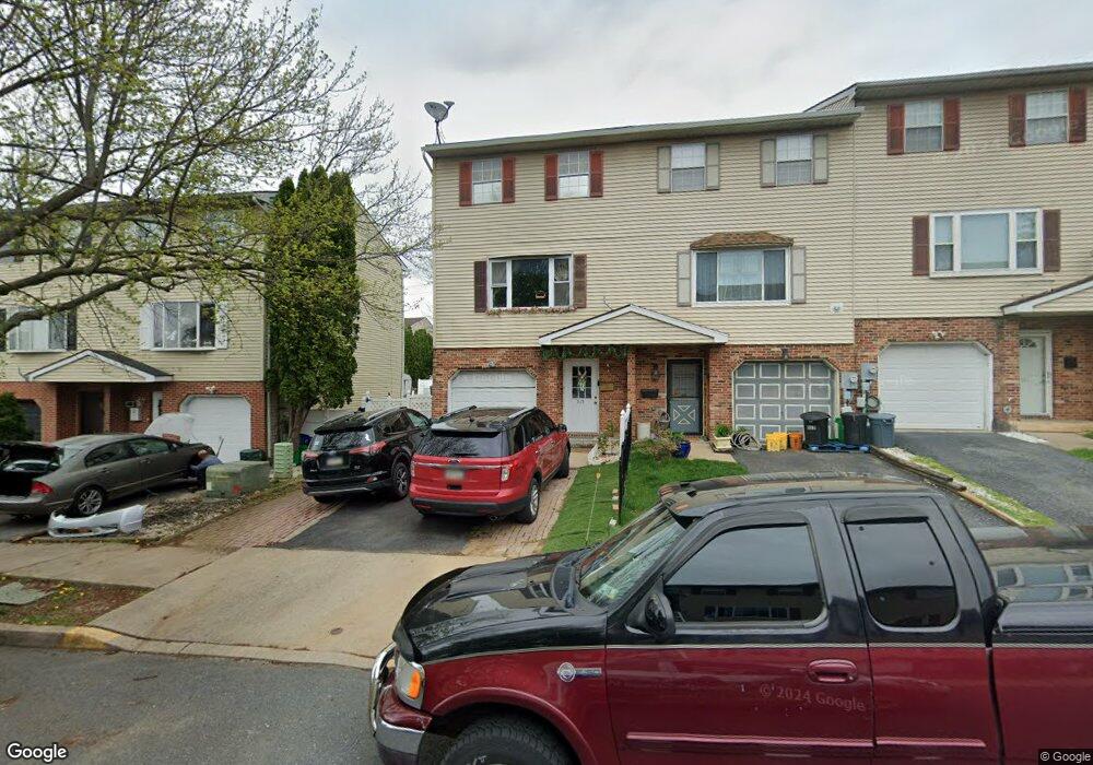 515 N Fenwick St, Allentown, PA 18109 - photo 1