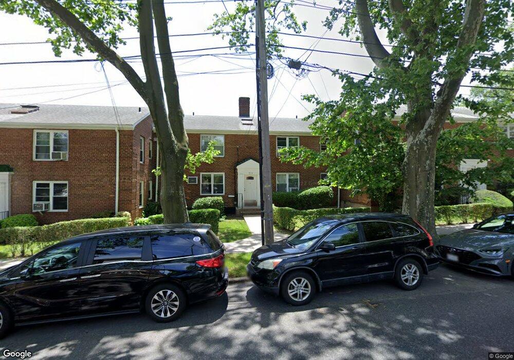 17202 35th Ave unit C2, Flushing, NY 11358 - photo 1