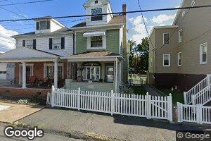 318 W Saylor St, Mount Carmel, PA 17851