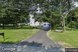 937 N Main Rd, Jamestown, RI 02835
