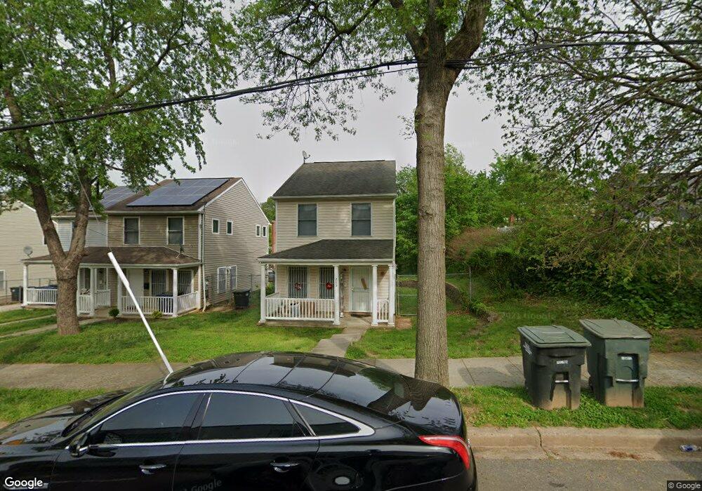 205 54th St NE, Washington, DC 20019 - photo 1