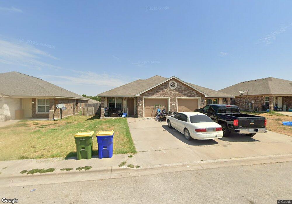 210 Coby Dr, Troy, TX 76579 - photo 1