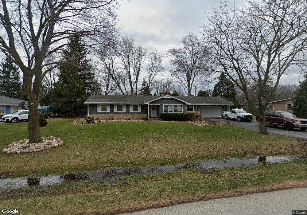 12131 W Belmar Dr, Franklin, WI 53132 - photo 1