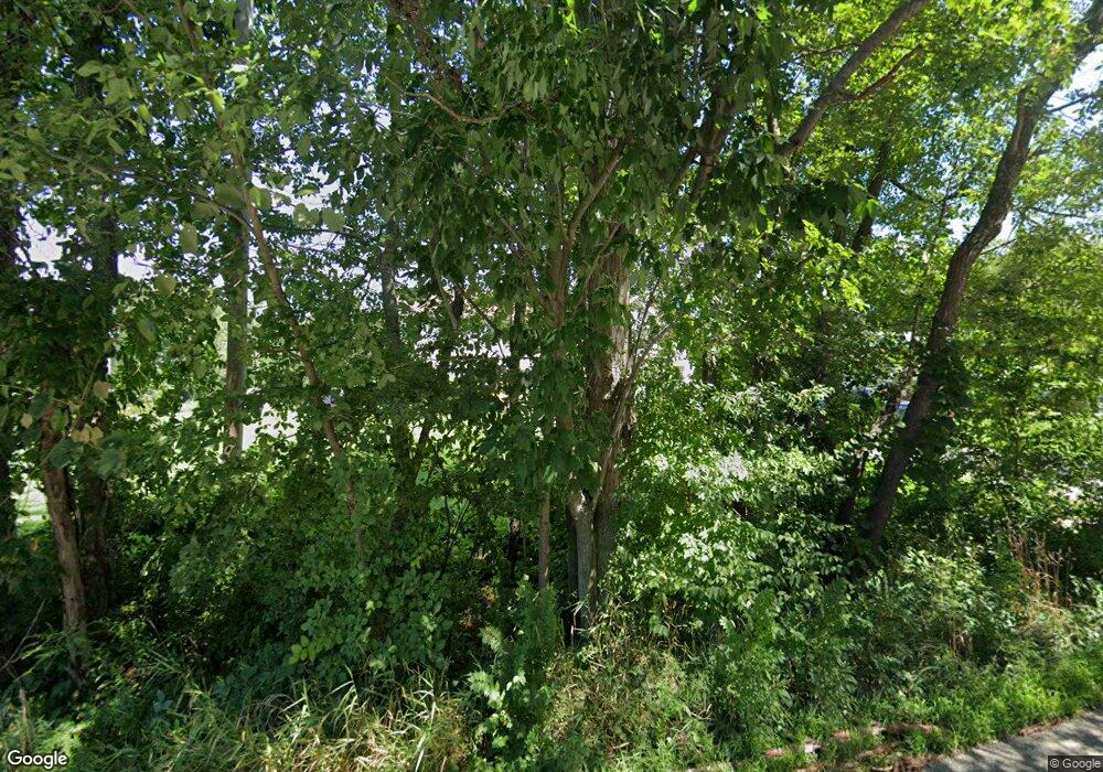 156 Sutton Ave, Oxford, MA 01540 - photo 1