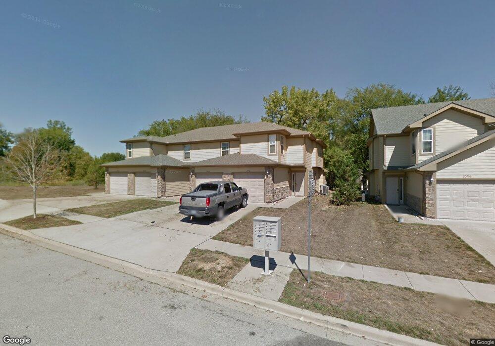 20710 W 53rd St, Shawnee, KS 66218 - photo 1