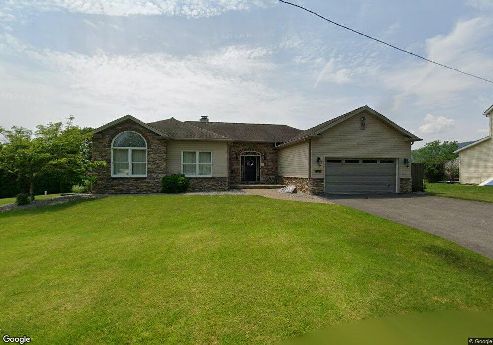 8640 Ashfield Rd, Slatington, PA 18080 - photo 1