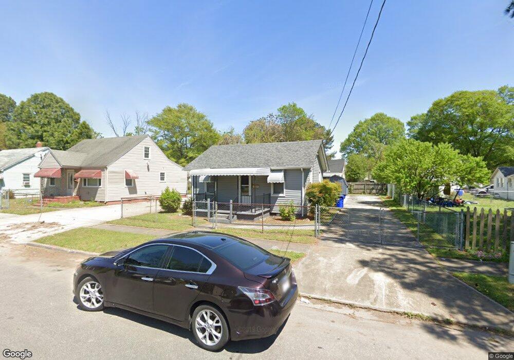 2211 Nashville Ave, Portsmouth, VA 23704 - photo 1