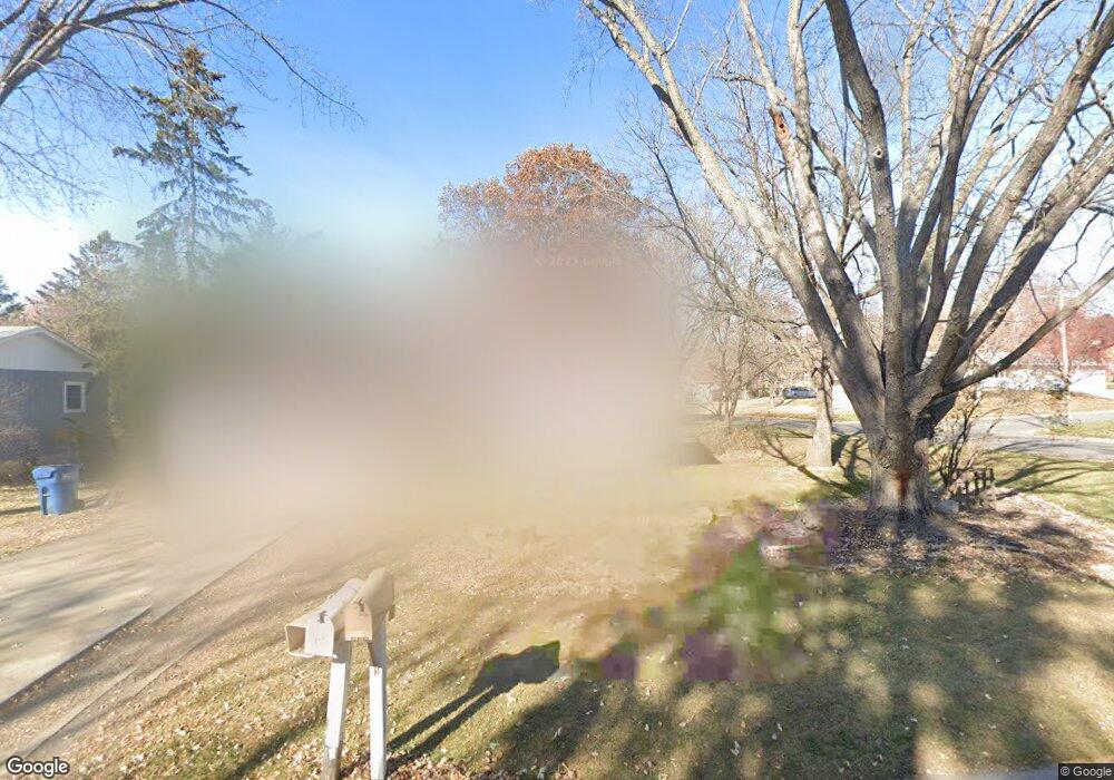 917 4th St N, Sauk Rapids, MN 56379 - photo 1