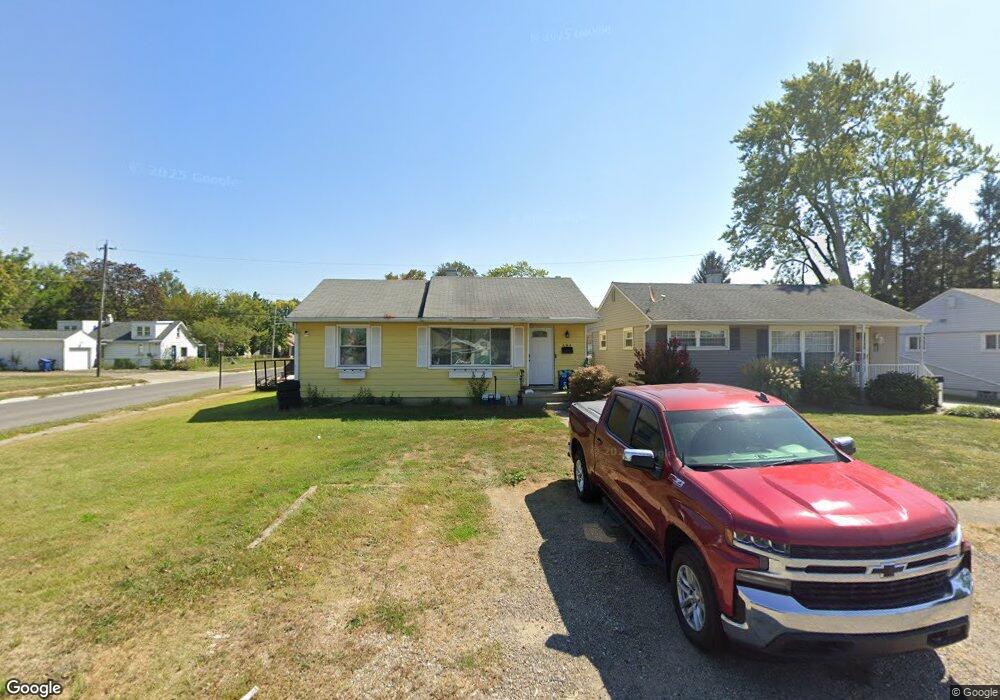 694 Erickson Ave, Columbus, OH 43213 - photo 1