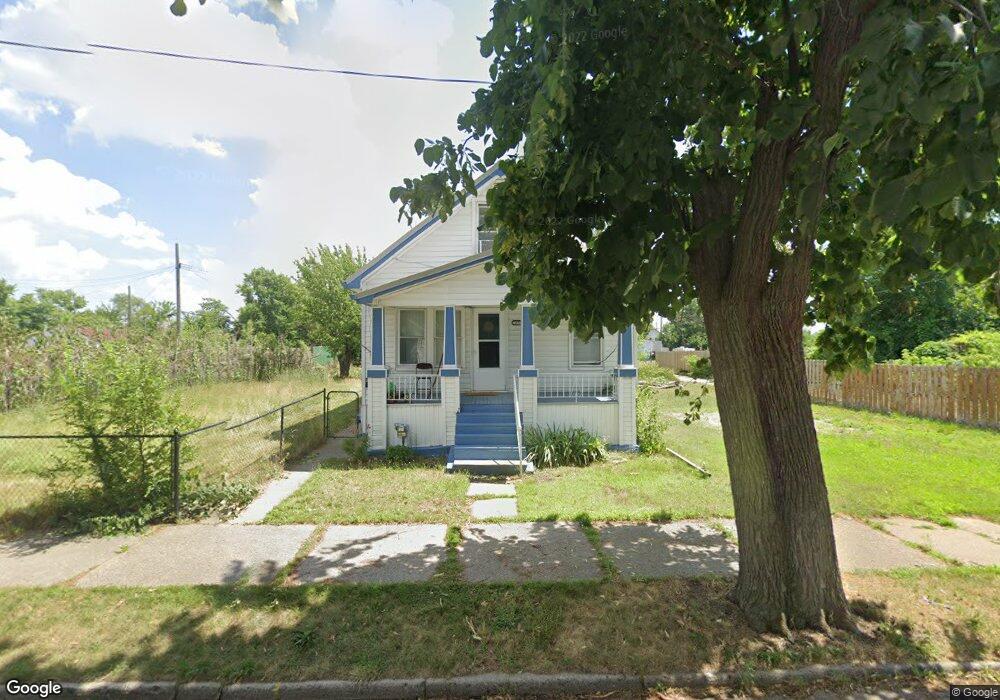 2724 Burnside St, Detroit, MI 48212 - photo 1