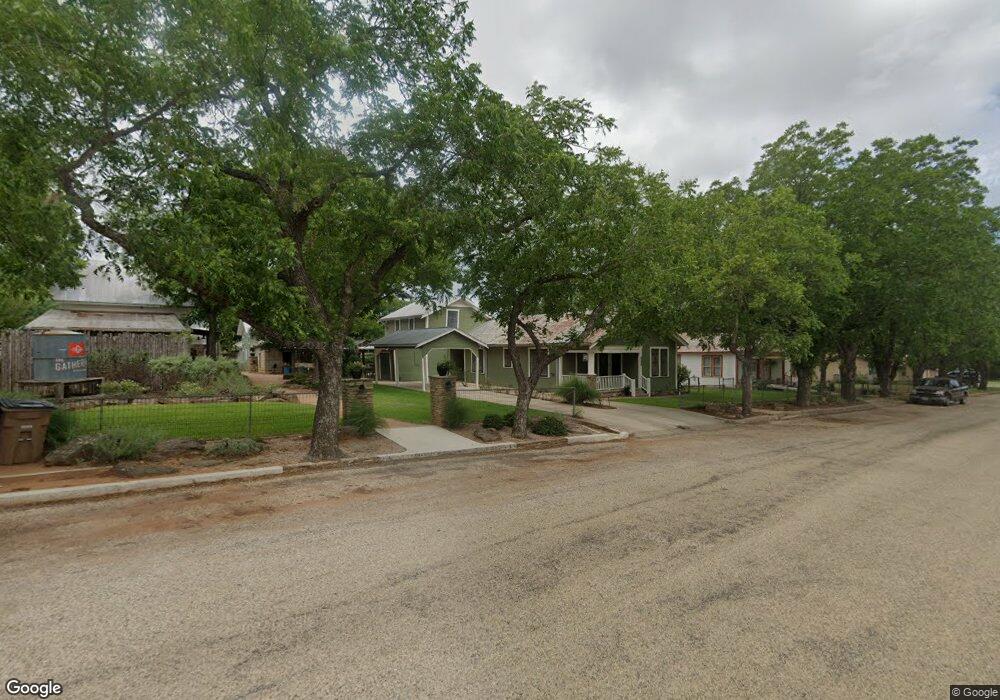 632 Post Oak Rd, Fredericksburg, TX 78624 - photo 1