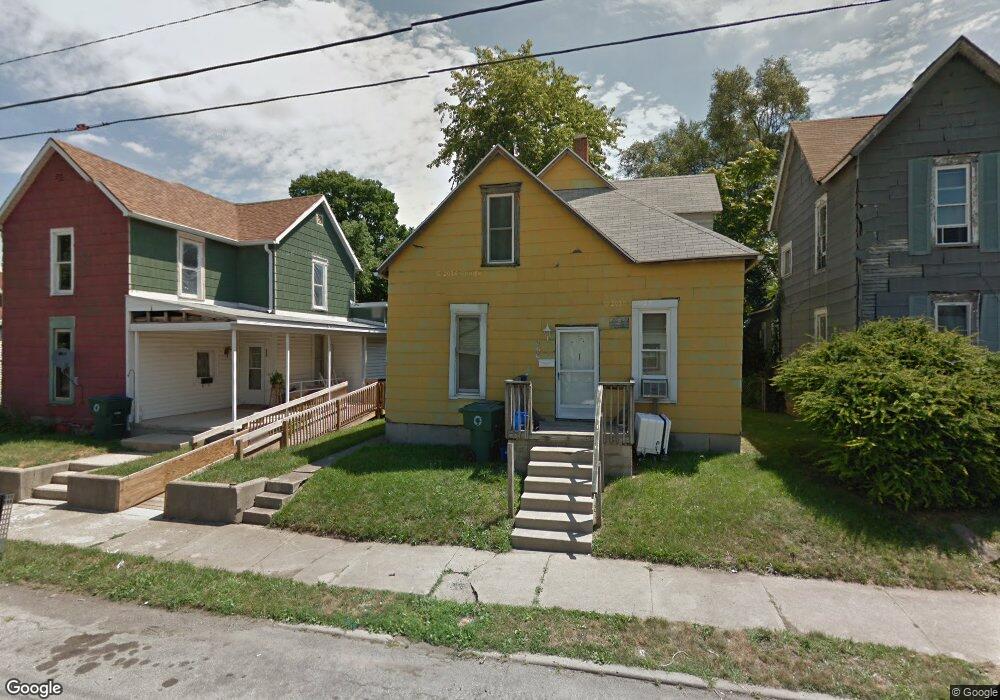 648 N Mulberry St, Muncie, IN 47305 - photo 1