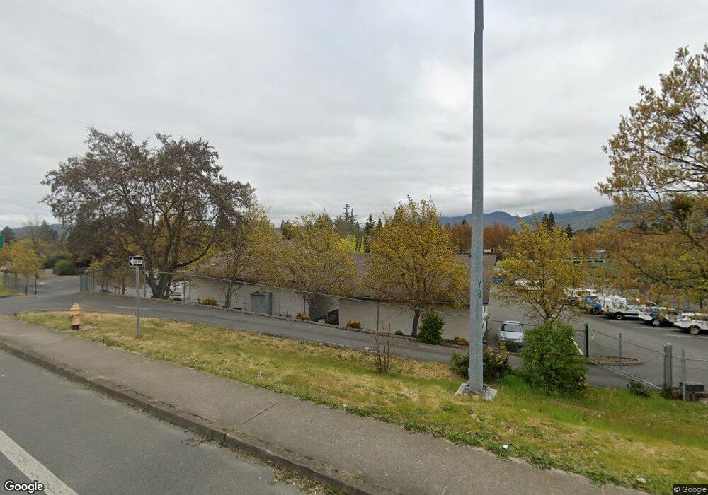 620 Rogue River Hwy, Grants Pass, OR 97527 - photo 1