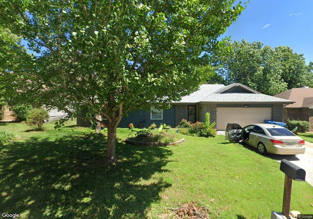 510 Hillcrest Ave, Nixa, MO 65714 - photo 1