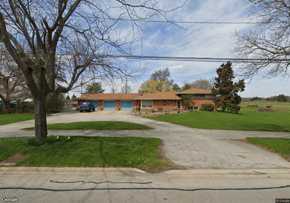 1721 W Indian Trail, Aurora, IL 60506 - photo 1