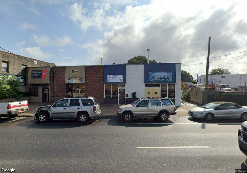 231 Herricks Rd, Mineola, NY 11501 - photo 1