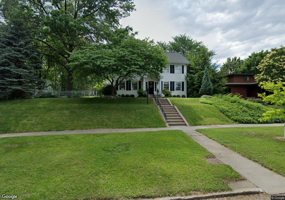 2301 Clay St, Cedar Falls, IA 50613 - photo 1