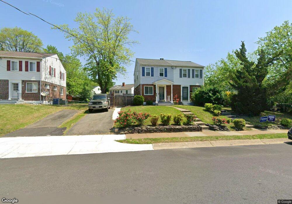 2248 Sweetbriar Dr, Alexandria, VA 22307 - photo 1