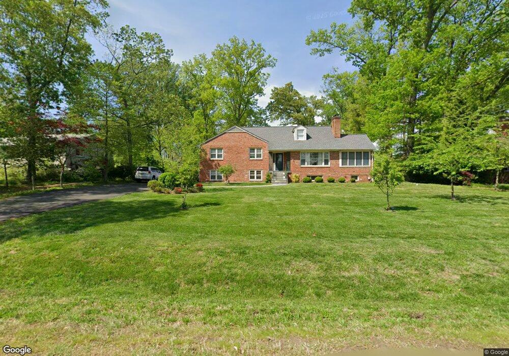 8820 Southwick St, Fairfax, VA 22031 - photo 1