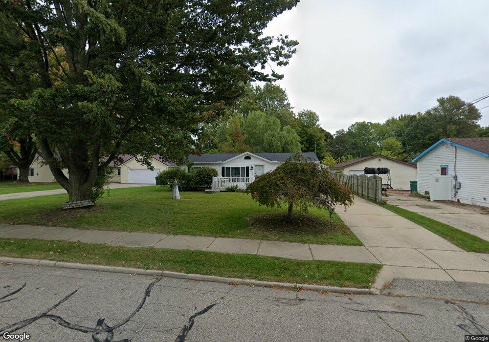 5303 Hughes Rd, Lansing, MI 48911 - photo 1