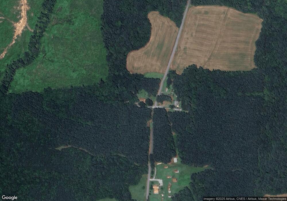 1110 Laurel Branch Rd, Kenbridge, VA 23944 - photo 1