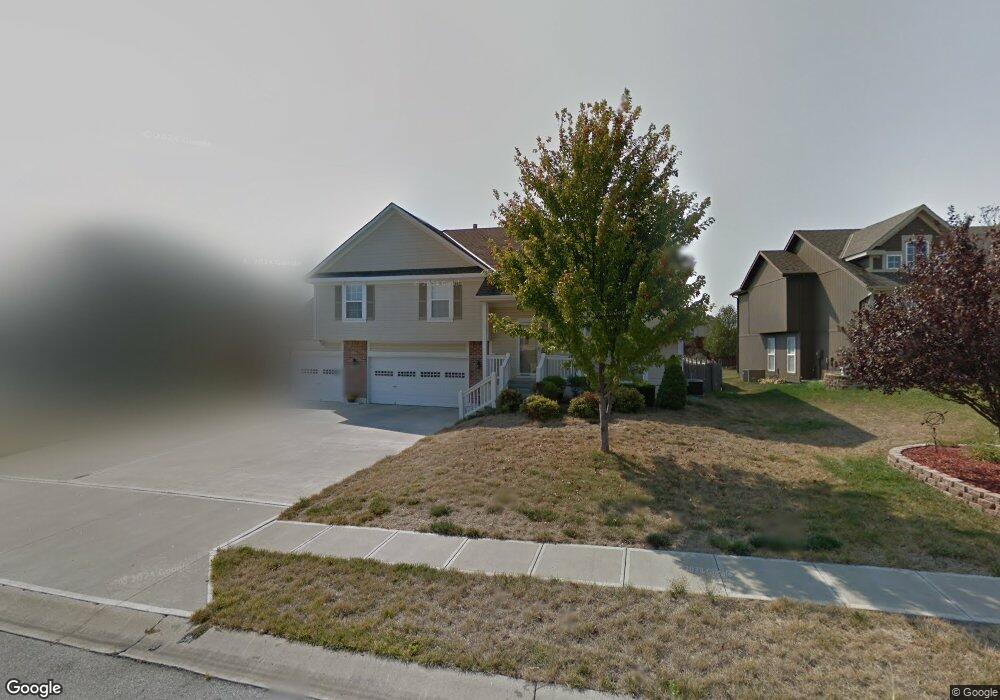 1503 Drury Cir, Raymore, MO 64083 - photo 1