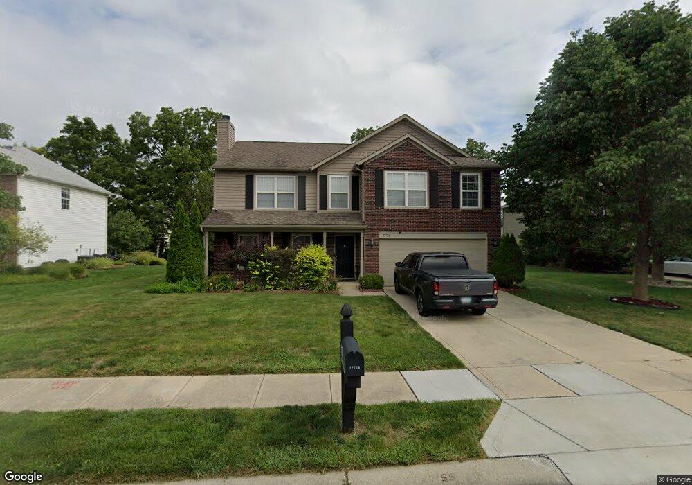 12728 Brookdale Dr, Fishers, IN 46037 - photo 1