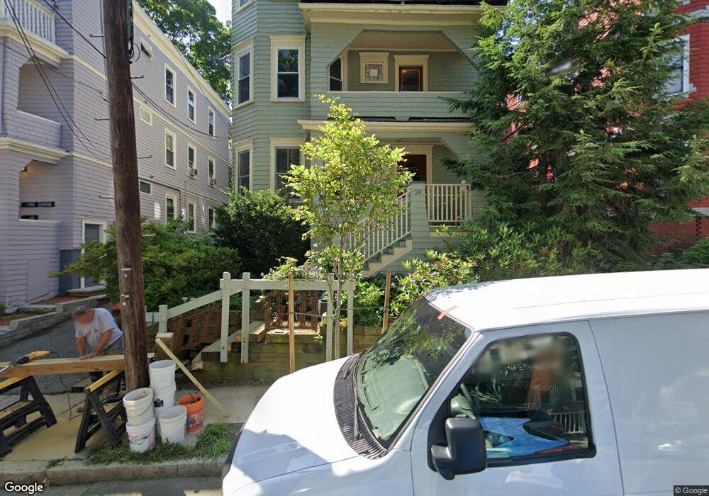 24 Camridge Terrace unit 2, Cambridge, MA 02140 - photo 1