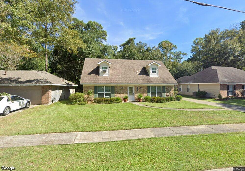 1546 Queens Dr, Slidell, LA 70458 - photo 1