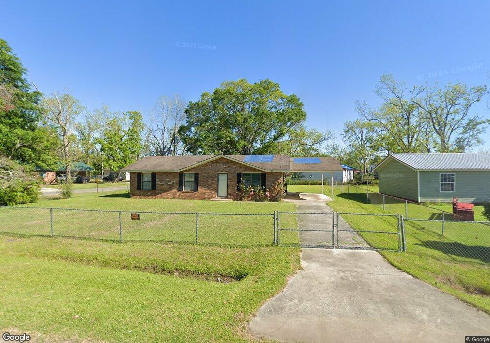 1207 James St, Douglas, GA 31533 - photo 1