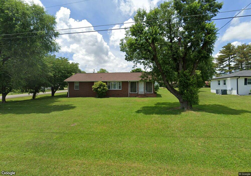 156 Woodcrest Blvd, Manchester, TN 37355 - photo 1