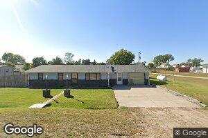 720 James St, Tryon, NE 69167