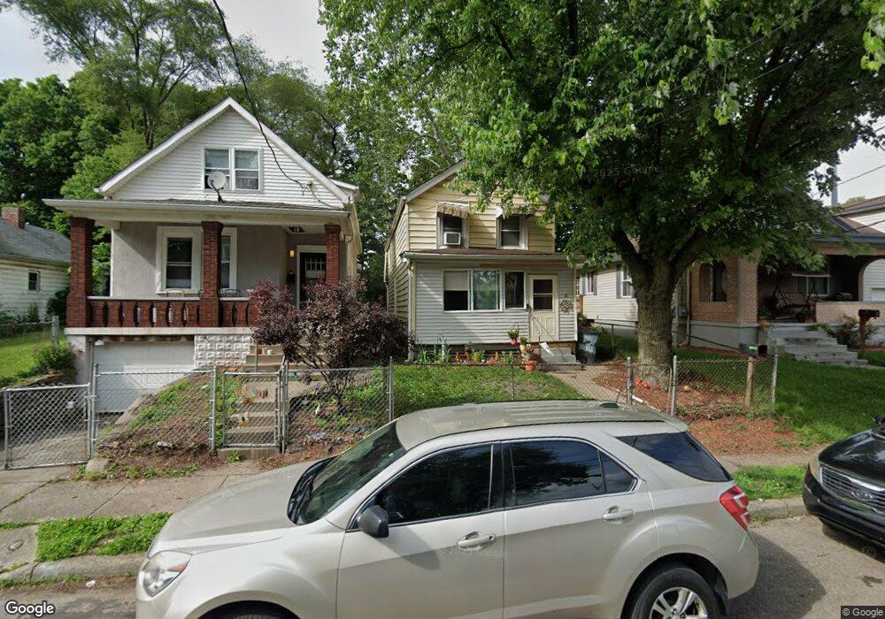 8 Poplar St, Cincinnati, OH 45216 - photo 1