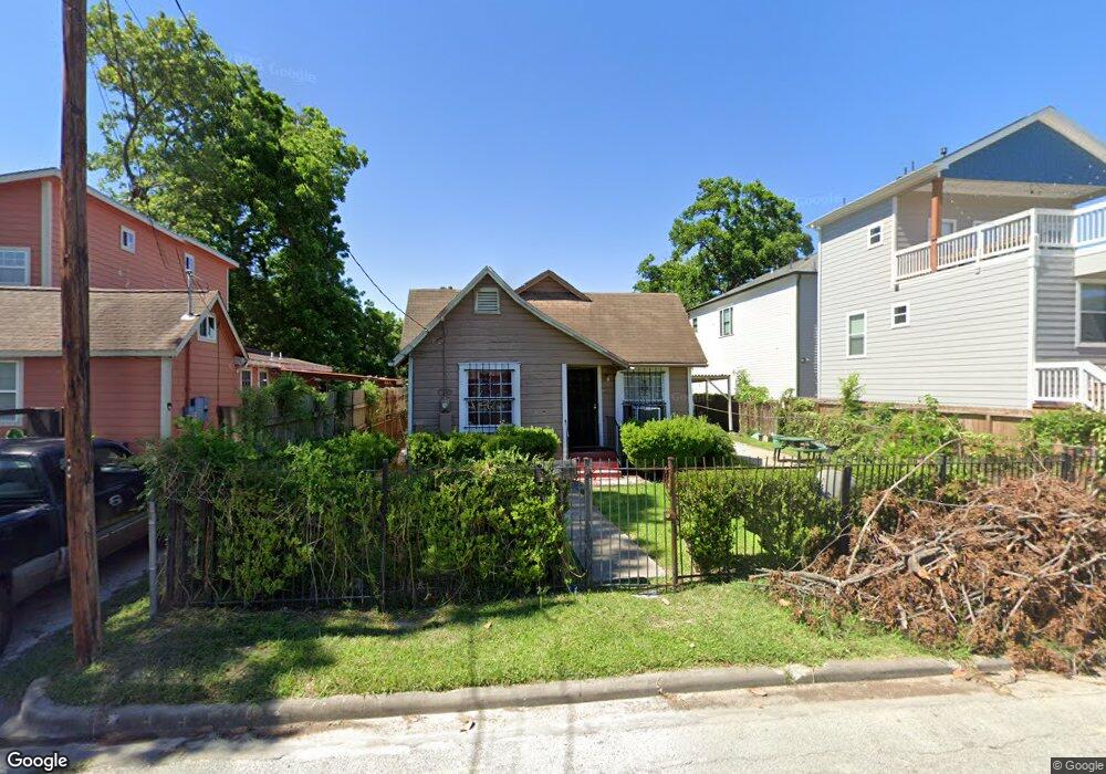 1204 Mathis St, Houston, TX 77009 - photo 1