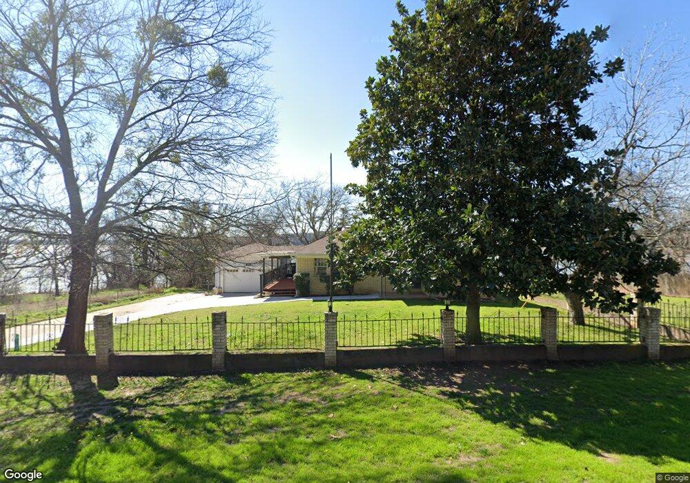 2100 Randy Ct, Granbury, TX 76049 - photo 1