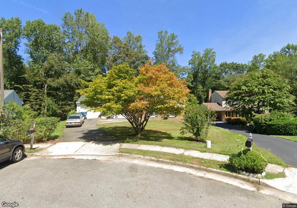 7770 Newington Woods Dr, Springfield, VA 22153 - photo 1