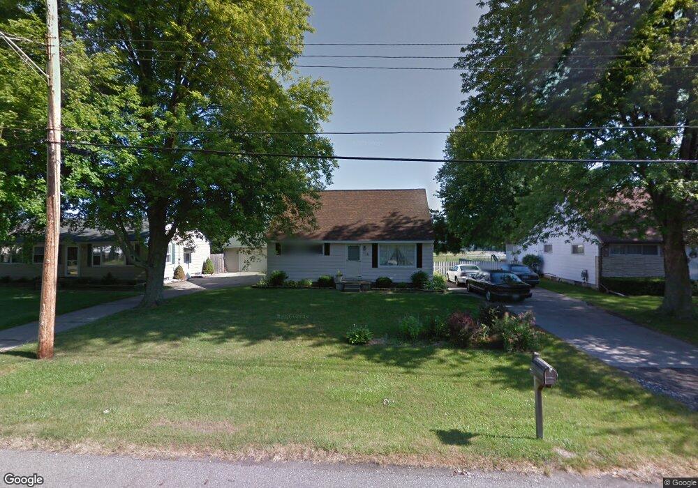 938 Brad St, Lansing, MI 48911 - photo 1