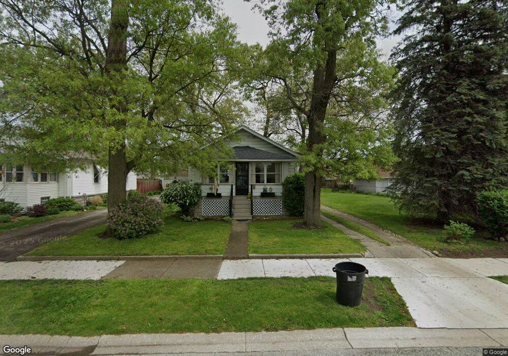 211 N Wiggs St, Griffith, IN 46319 - photo 1